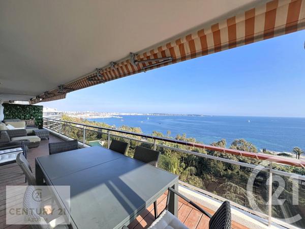 Appartement F5 à vendre  5 pièces - 107,46 m2 LE GOLFE JUAN - 06