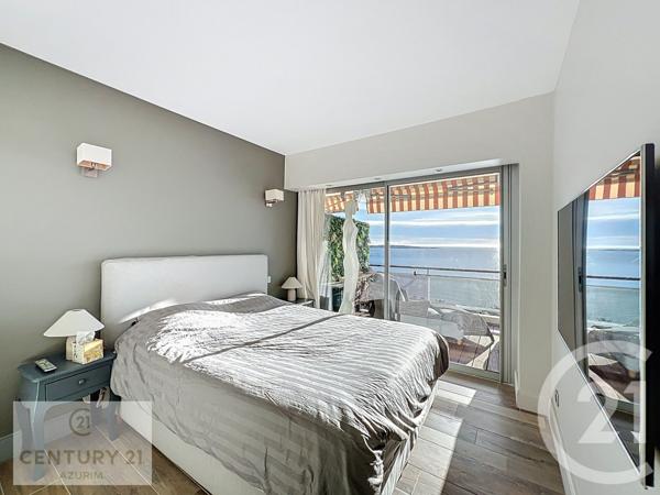 Appartement F5 à vendre  5 pièces - 107,46 m2 LE GOLFE JUAN - 06
