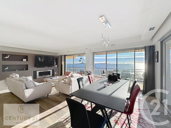 Appartement F5 à vendre  5 pièces - 107,46 m2 LE GOLFE JUAN - 06