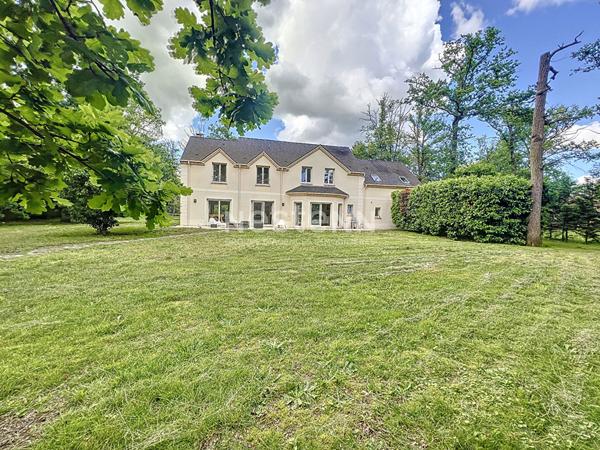 Maison Lamorlaye 10 pièce(s) 300 m²