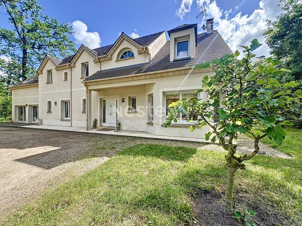 Maison Lamorlaye 10 pièce(s) 300 m²