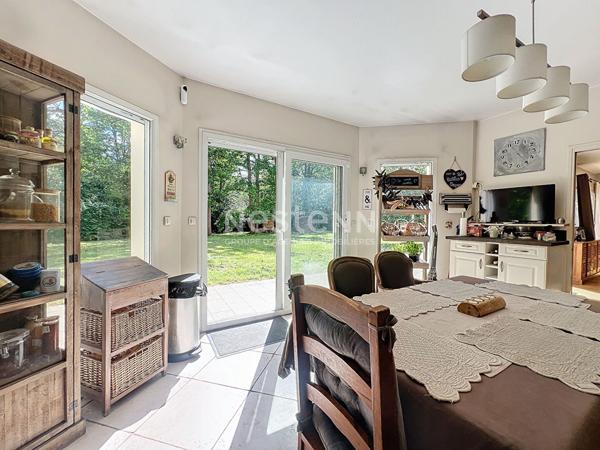 Maison Lamorlaye 10 pièce(s) 300 m²