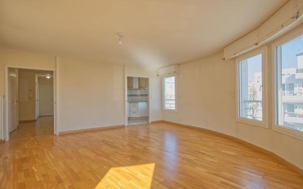 Appartement à vendre    3 pièces • 79 m2 Vannes