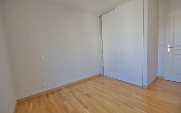 Appartement à vendre    3 pièces • 79 m2 Vannes