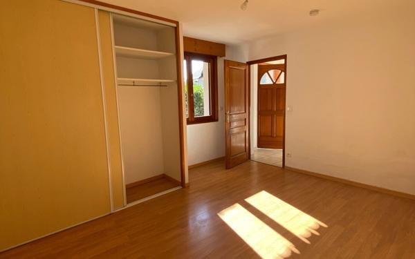 Appartement à louer    2 pièces • 52,16 m2 Reignier-Ésery