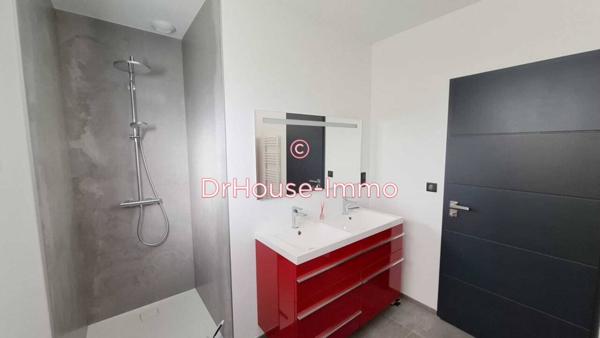 Maison à vendre 5 pièces de 196 m²