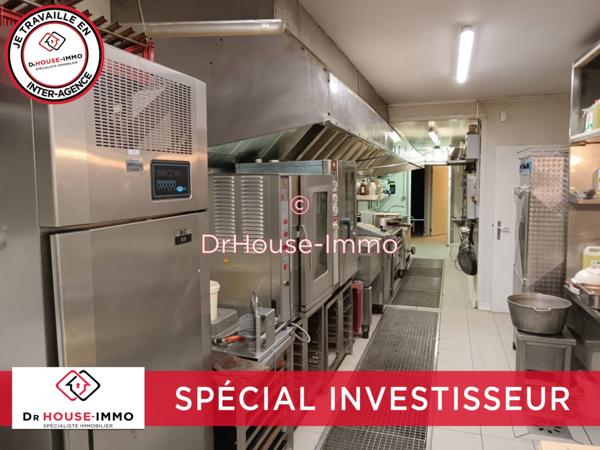 Commerce à vendre 10 pièces de 214 m²