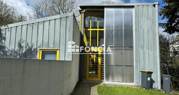 À vendre Local commercial 270 m² - Poitiers 86000