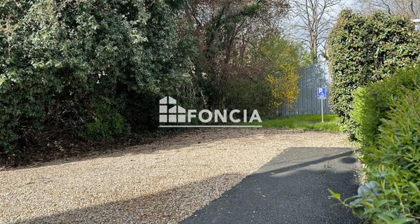 À vendre Local commercial 270 m² - Poitiers 86000