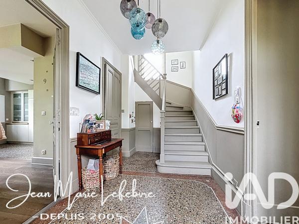 Maison à vendre 7 pièces 175 m² Les Roches-de-Condrieu