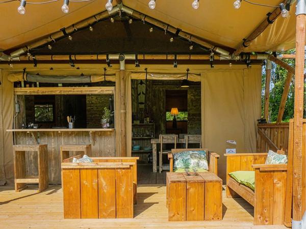 L'Isle-sur-la-Sorgue (84800) Mas de charme entre Luberon et Monts de vaucluse