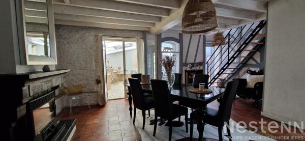 Fermette rénovée années 40 au Mans proche Parc Monod avec 4 chambres, jardin et dépendance