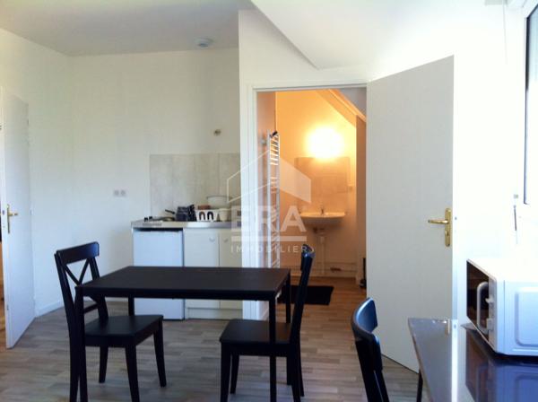 Appartement - STUDIO situé à COMPIEGNE - 34,37 m2