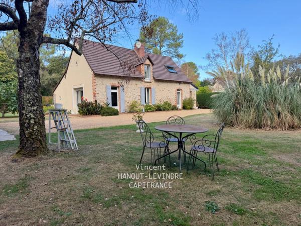 Maison à vendre 8 pièces RIVES DU LOIR EN ANJOU (49)