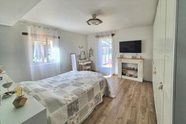 Maison à vendre 8 pièces RIVES DU LOIR EN ANJOU (49)