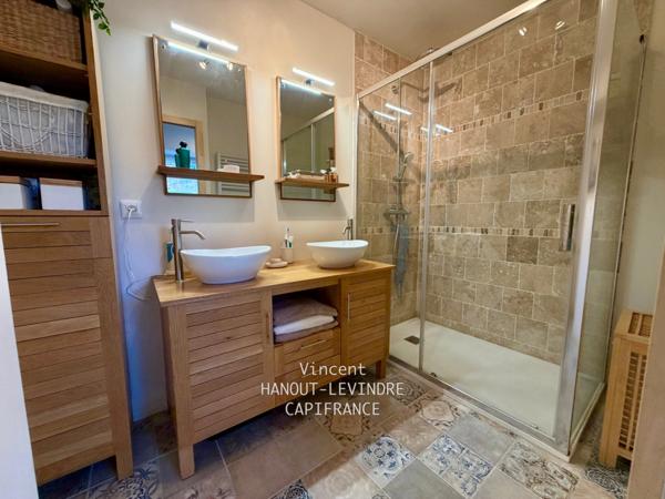 Maison à vendre 8 pièces RIVES DU LOIR EN ANJOU (49)