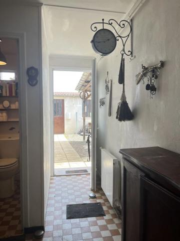 Vente                                                      Maison
                        
                     4 pièces                      75 m2                     à Nevers