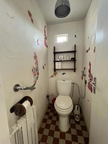 Vente                                                      Maison
                        
                     4 pièces                      75 m2                     à Nevers