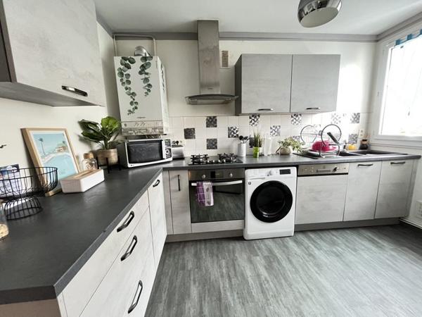 Appartement à vendre 164 475 € Bourges 5 p 92 m² DPE D