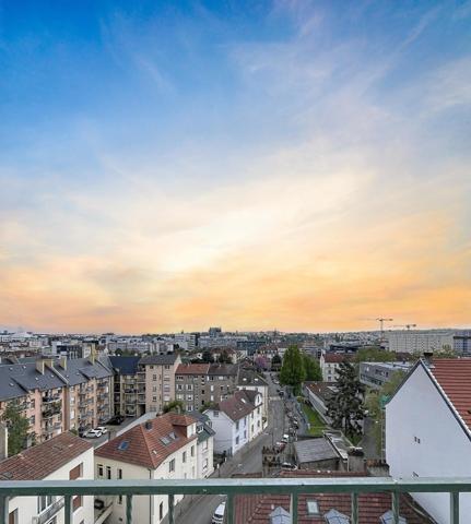 Metz Sablon, dernier étage et parking. Vue imprenable!