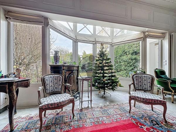 Vente Maison 9 pièces 250 m2 à Saint-Quentin