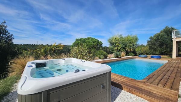 Rouffiac-Tolosan, villa T6 avec piscine