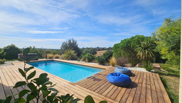 Rouffiac-Tolosan, villa T6 avec piscine