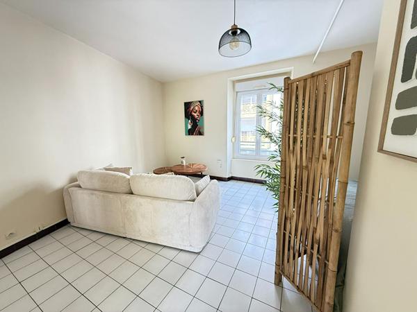 Agréable T1bis la Doutre,  
Angers 49100