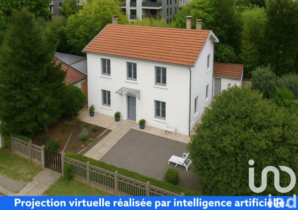 Maison à vendre 8 pièces 130 m² Vénissieux