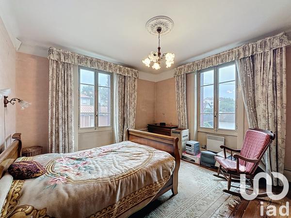 Maison à vendre 8 pièces 130 m² Vénissieux