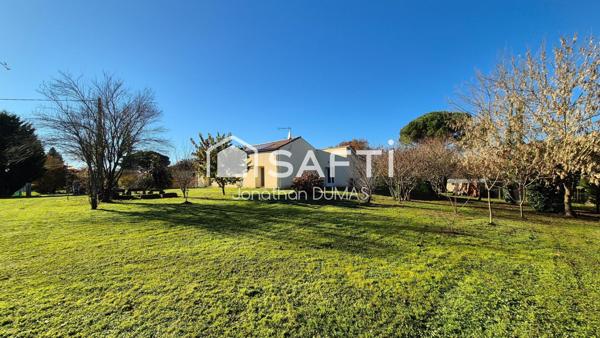 Maison de plain pied 169m² rénovée, jardin arboré, piscine