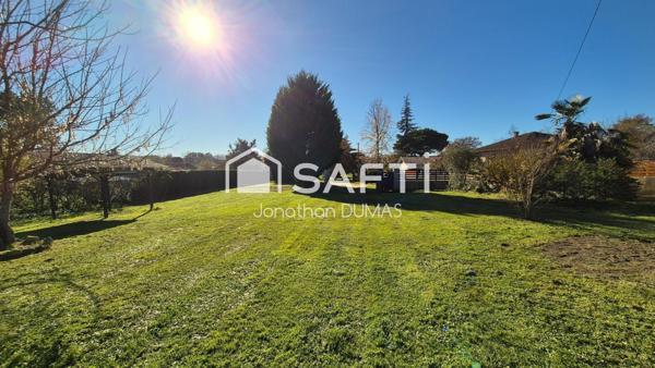 Maison de plain pied 169m² rénovée, jardin arboré, piscine