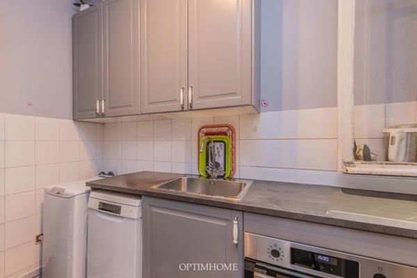 – PORTE DE SAINT-CLOUD – APPARTEMENT TRAVERSANT 2 PIECES - 42 m² – BALCONS – CHARME DE L’ANCIEN