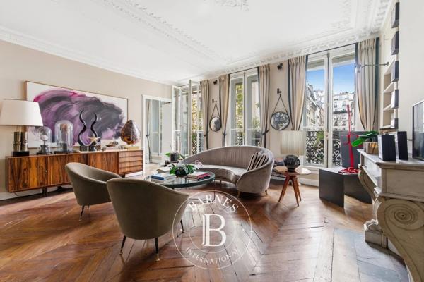 Paris 2ème, Appartement 1 Chambre -  86 m² à vendre