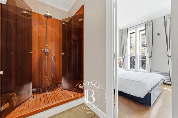 Paris 2ème, Appartement 1 Chambre -  86 m² à vendre