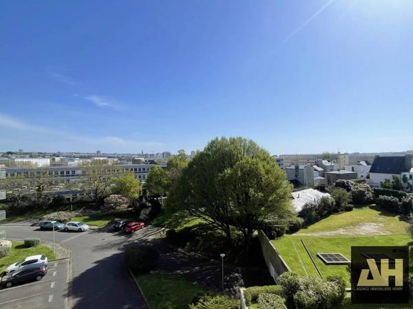 BREST LA CROIX-ROUGE - APPARTEMENT T4 DE 90 m² - GARAGE - ASCENSEUR - BALCON TERRASSE