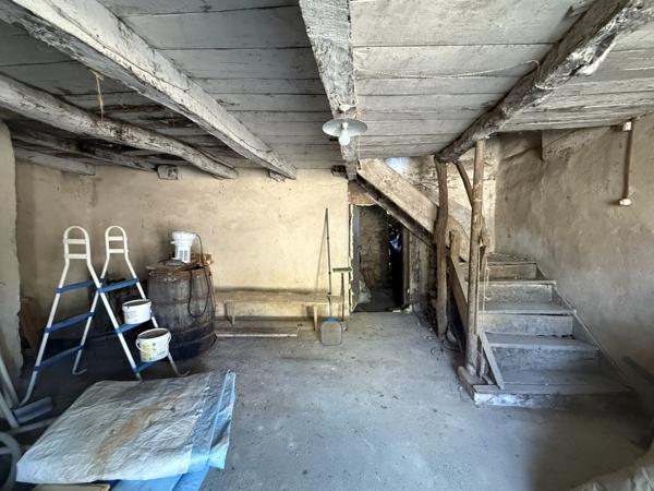 Lauzerte (82110) Lauzerte Deux maisons en pierre avec grange et jardins