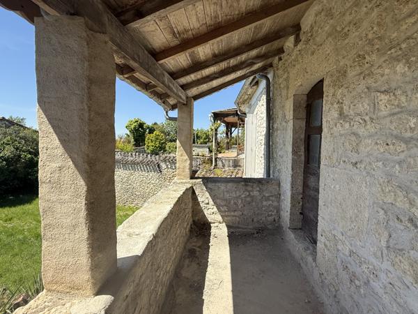 Lauzerte (82110) Lauzerte Deux maisons en pierre avec grange et jardins