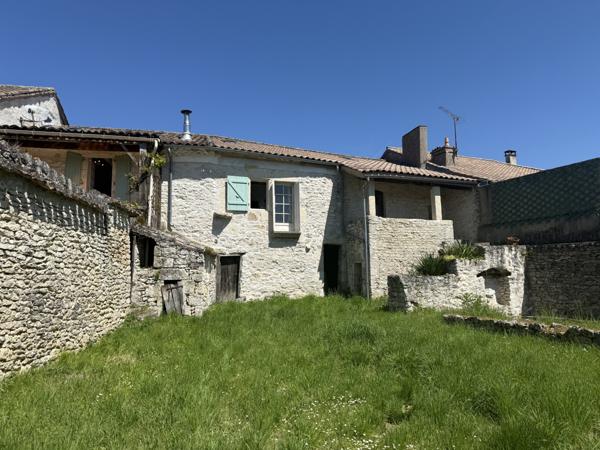 Lauzerte (82110) Lauzerte Deux maisons en pierre avec grange et jardins