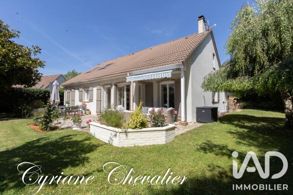 Maison à vendre 8 pièces 237 m² Noisy-le-Roi