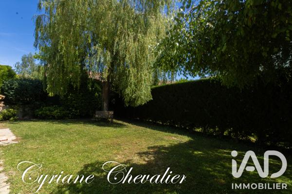 Maison à vendre 8 pièces 237 m² Noisy-le-Roi