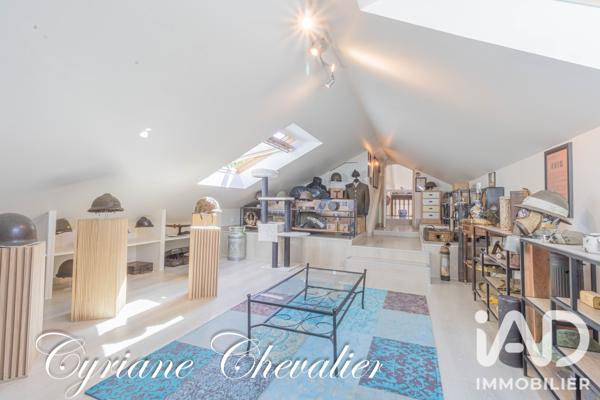 Maison à vendre 8 pièces 237 m² Noisy-le-Roi