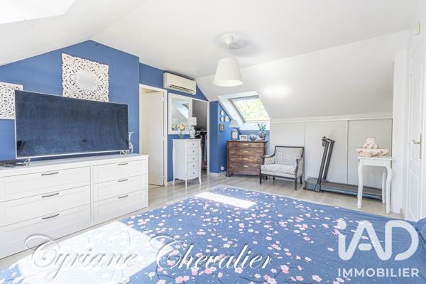 Maison à vendre 8 pièces 237 m² Noisy-le-Roi