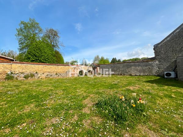 CHAUMES EN BRIE : maison F5 à vendre