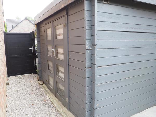 Vente                                                      Maison
                        
                     6 pièces                      122 m2                     à Saint-Saulve