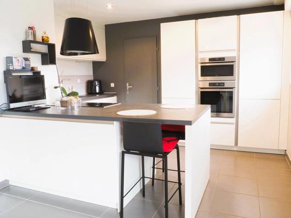 Vente                                                      Maison
                        
                     6 pièces                      122 m2                     à Saint-Saulve