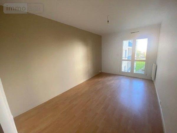 Appartement à louer à Rennes en Ille-et-Vilaine (35000), ref : LG/56   
Triangle