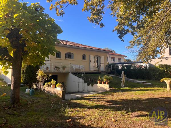 Maison à vendre Pessac - 5 pièces, 110m² avec 3 chambre(s) à 509 960€ - AJP Immobilier Pessac
