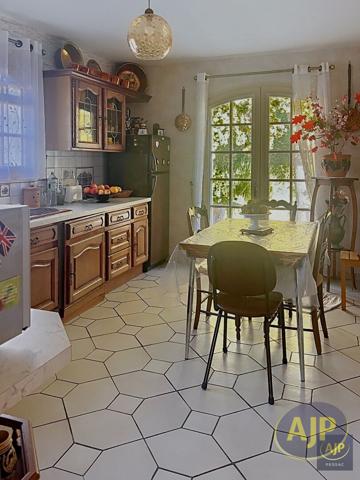 Maison à vendre Pessac - 5 pièces, 110m² avec 3 chambre(s) à 509 960€ - AJP Immobilier Pessac