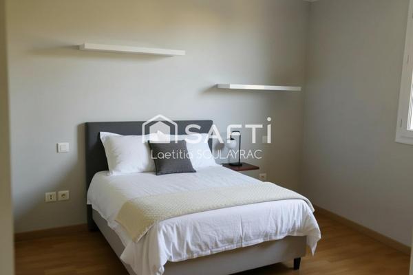 Maison d'habitation d'environ 92 m² sur sous-sol